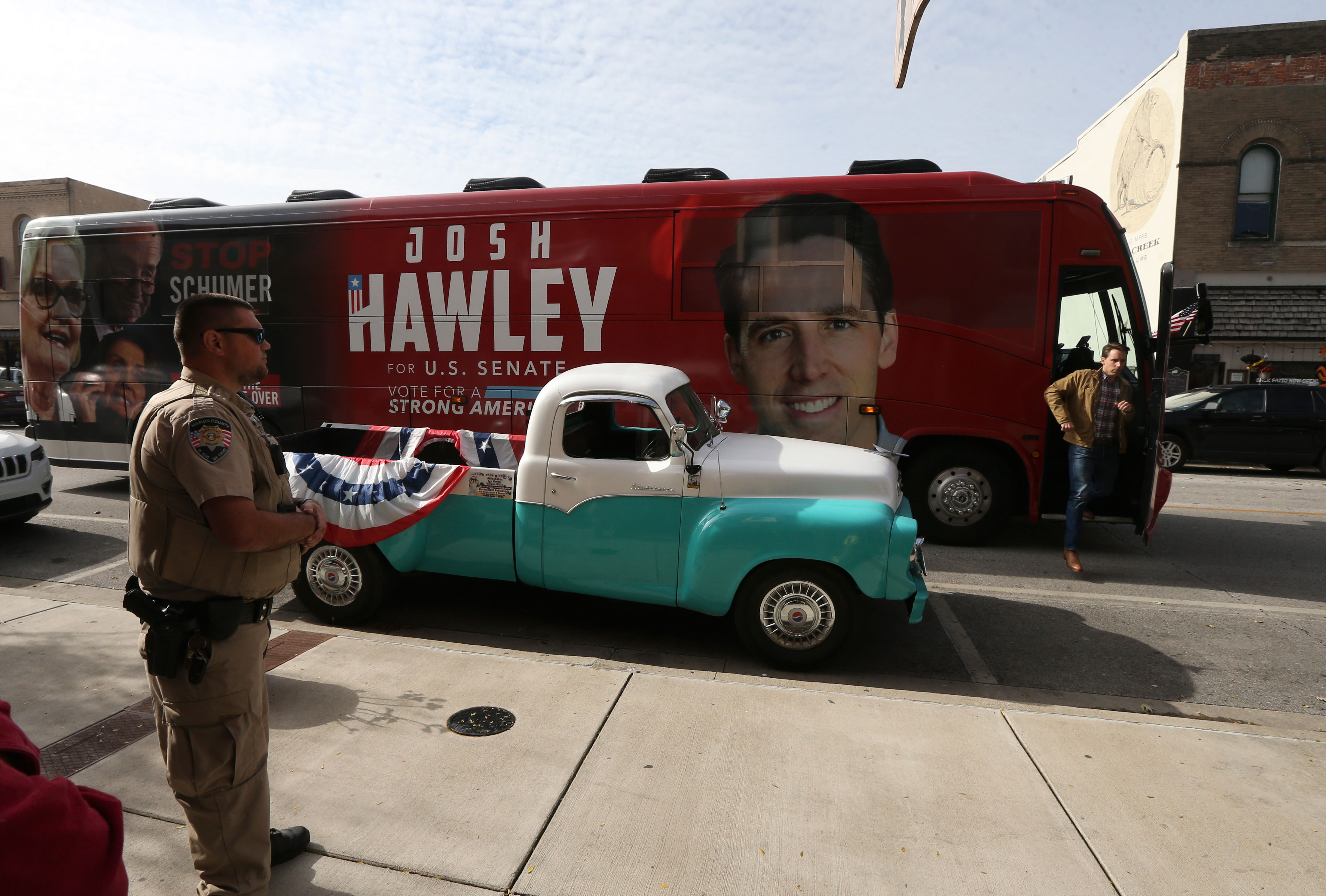 Josh Hawley Goes to Washington